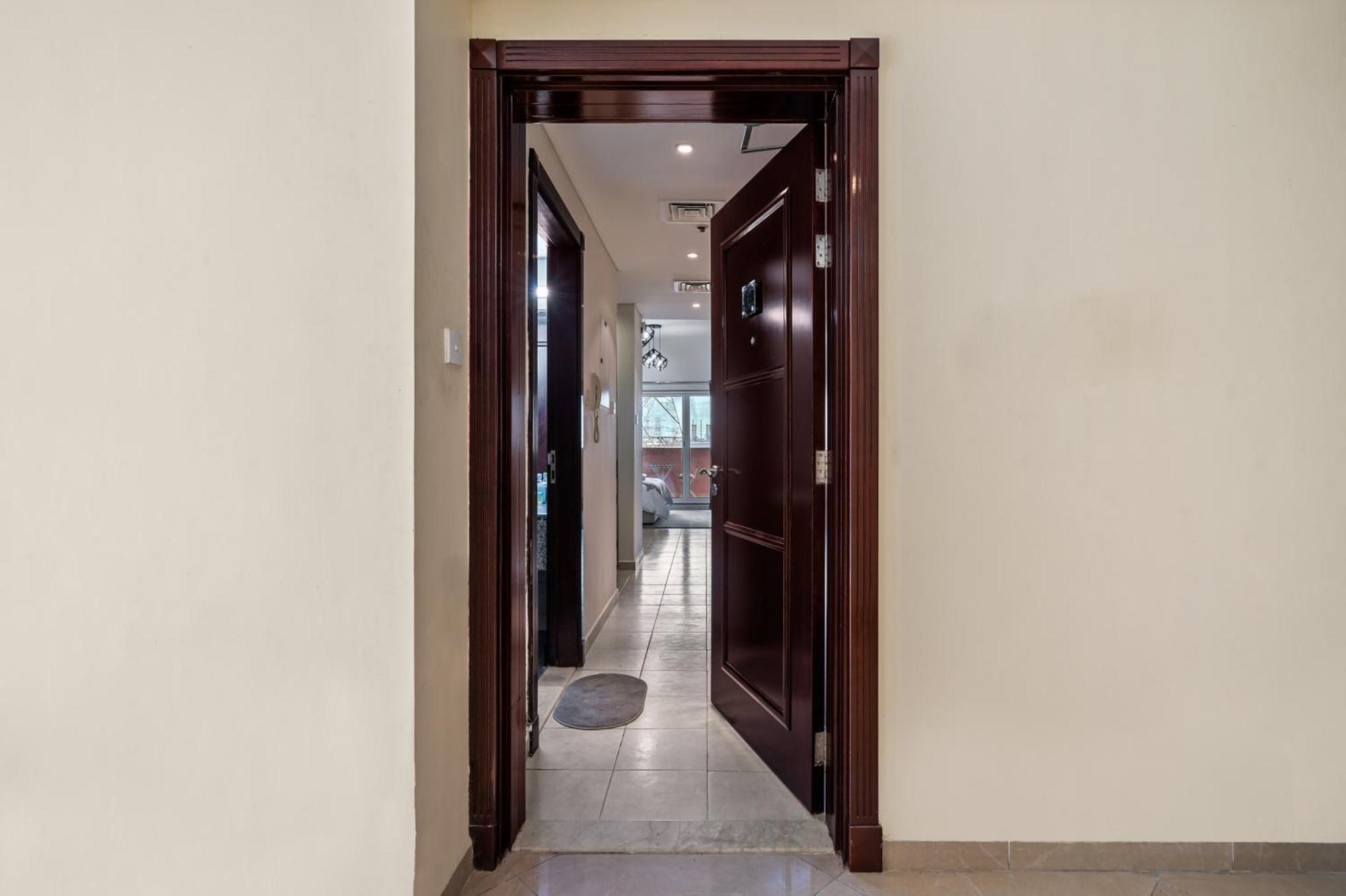 Апартаменты Peaceful Near Jbr *